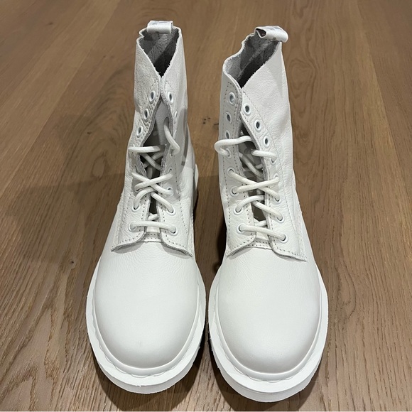 NEW Dr. Martens 1460 Pascal Mono White Lace up Boots - Picture 9 of 12